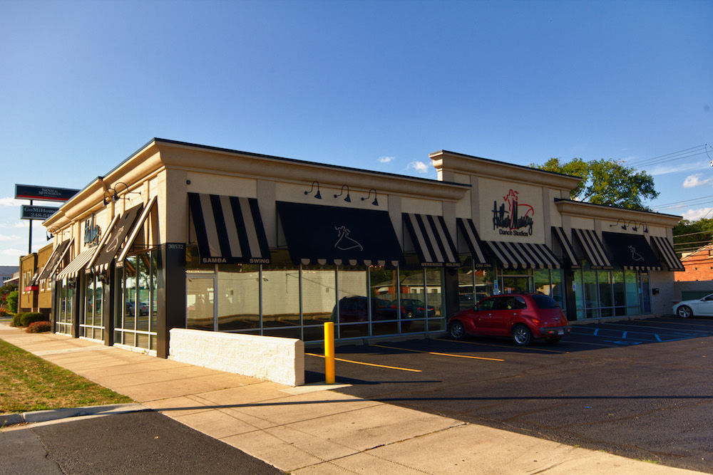 Custom Commercial Awnings Royal Oak MI | ROBA - ArthurMurry